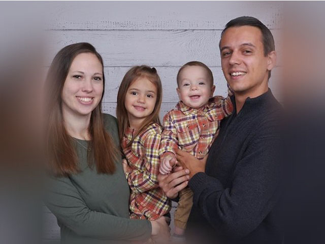 Joshua & Alyssa Clay - Mali image05